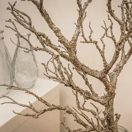 Hello Downtown - Movie 아파트