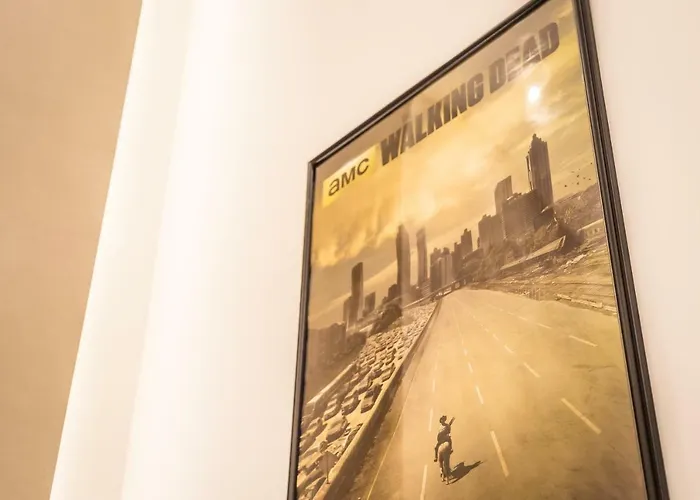 Hello Downtown - Movie