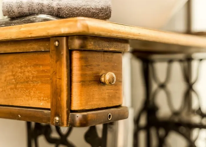 Hello Downtown - Movie Будапешт