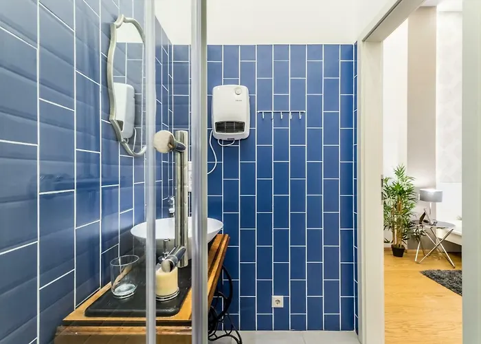 Hello Downtown - Movie Будапешт