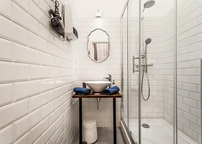 Hello Downtown - Movie Апартаменты