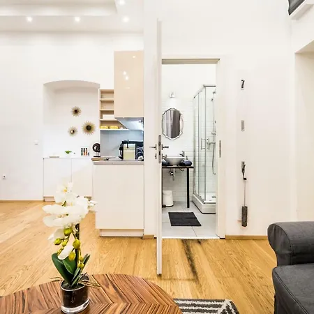 Appartement Hello Downtown - Movie