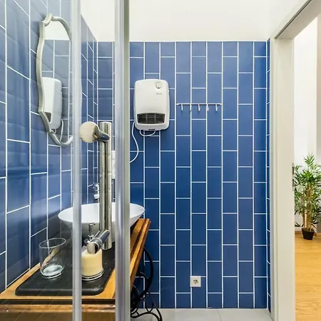 Hello Downtown - Movie Будапешт