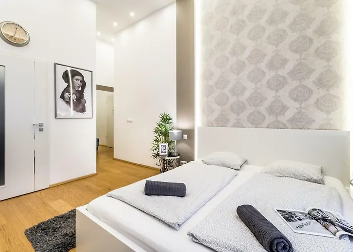 Hello Downtown - Movie Appartement Boedapest