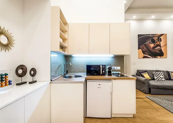 Hello Downtown - Movie Appartement